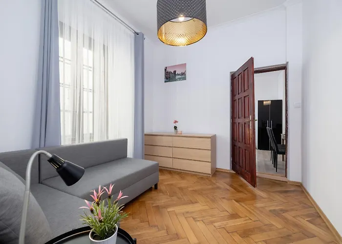 Spacious, 2 Bedrooms Apartment Cracow City Centre By Noclegi Renters