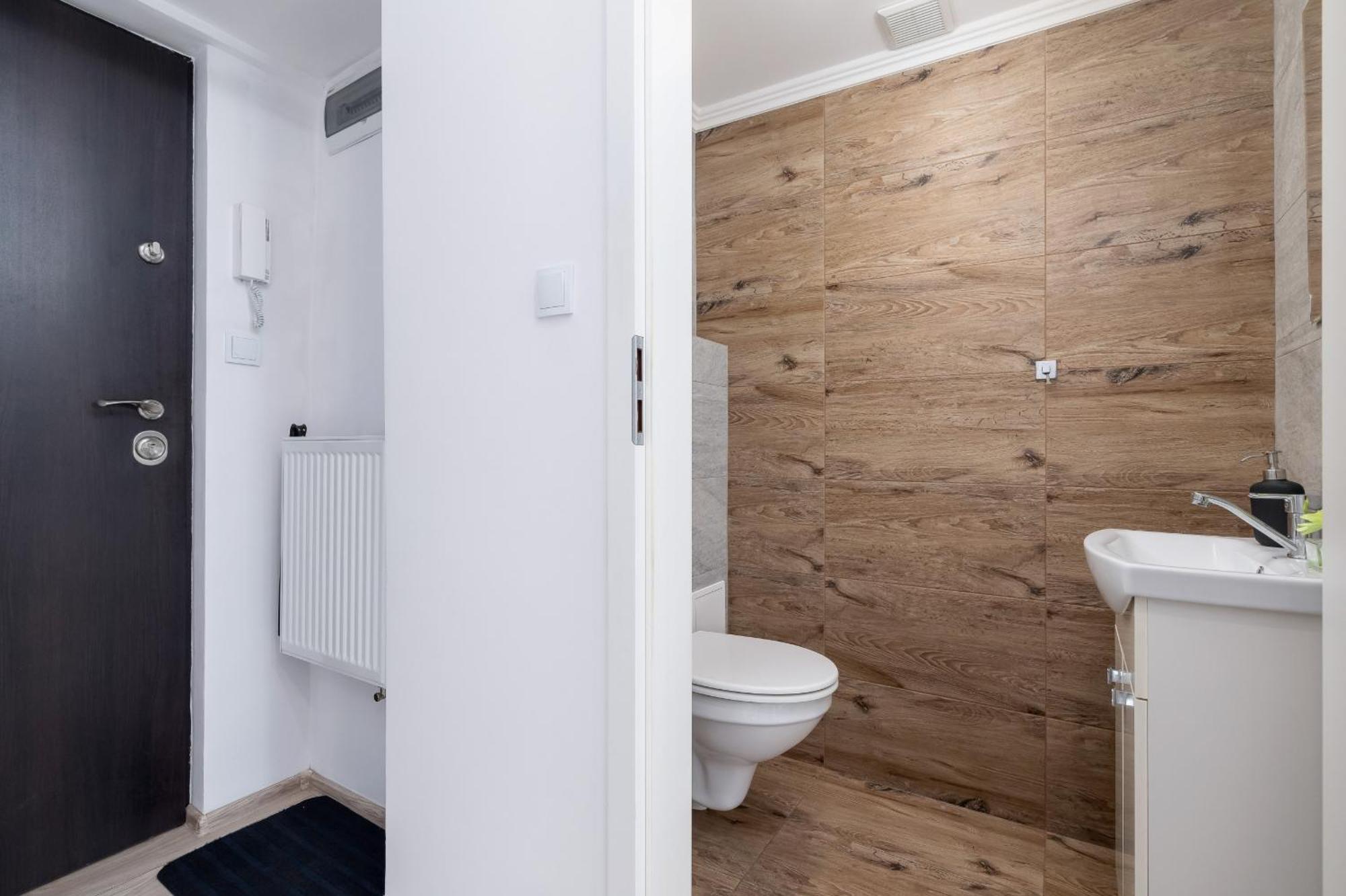 Spacious, 2 Bedrooms Cracow Centre By Renters Krasków