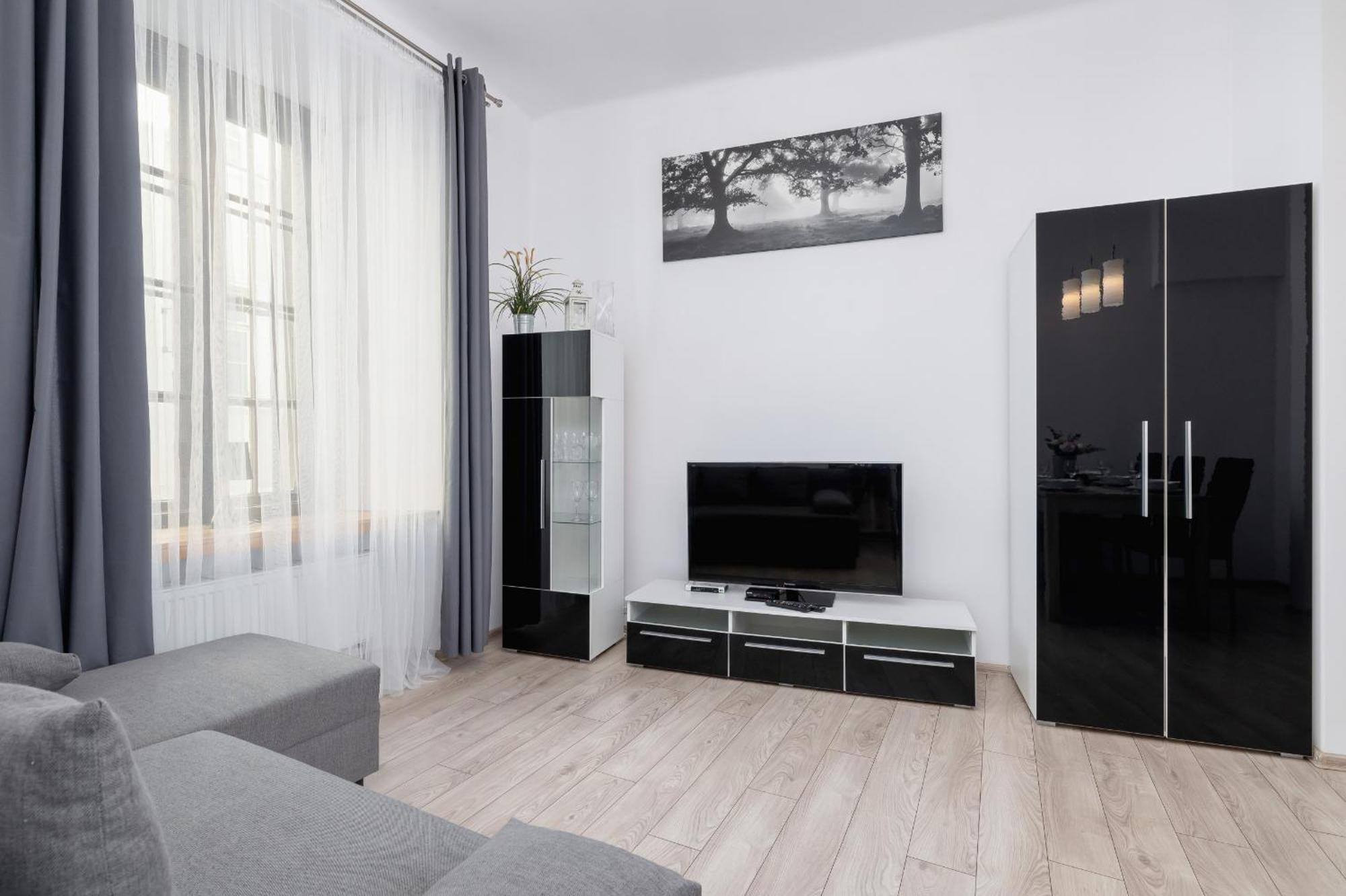 Leilighet Spacious, 2 Bedrooms Cracow Centre By Renters Krasków