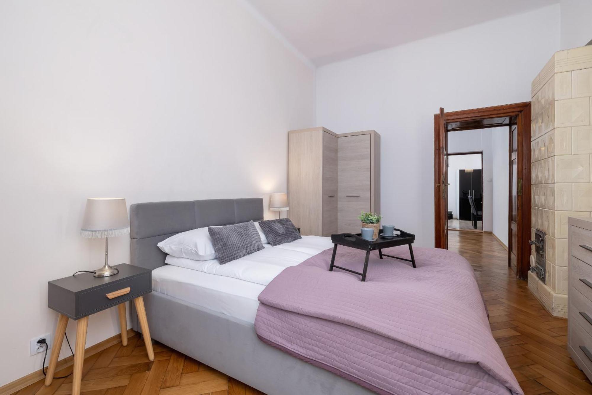 Spacious, 2 Bedrooms Cracow Centre By Renters Krasków